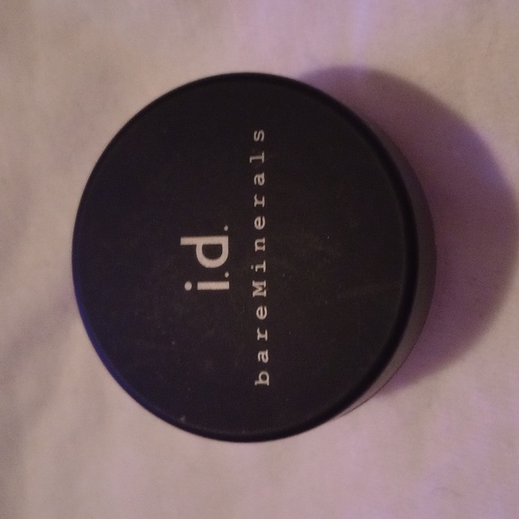 NWT BARE MINERALS i.d. Finesse BARE ESCENTUALS - Picture 1 of 4